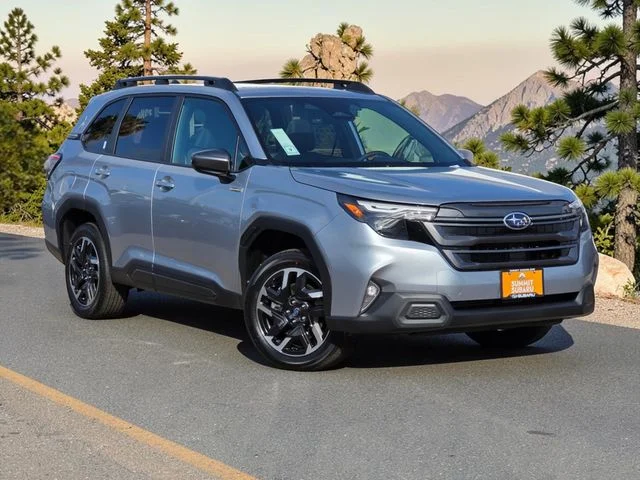 New 2026 ICE SILVER METALLIC Subaru Premium Hybrid image 2