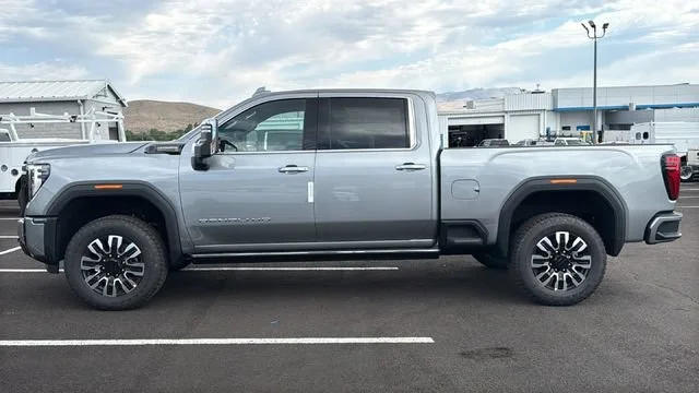 2026 GMC Sierra 2500HD Denali Ultimate - Photo 6