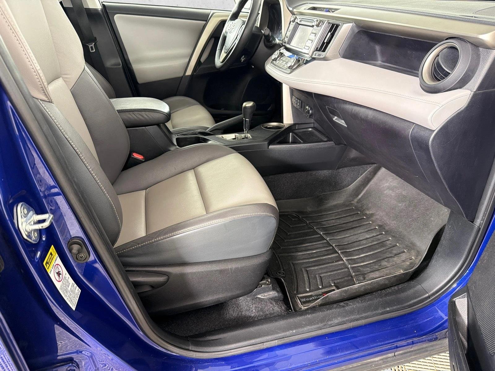 Used 2015 Blue Crush Metallic Toyota Limited image 15