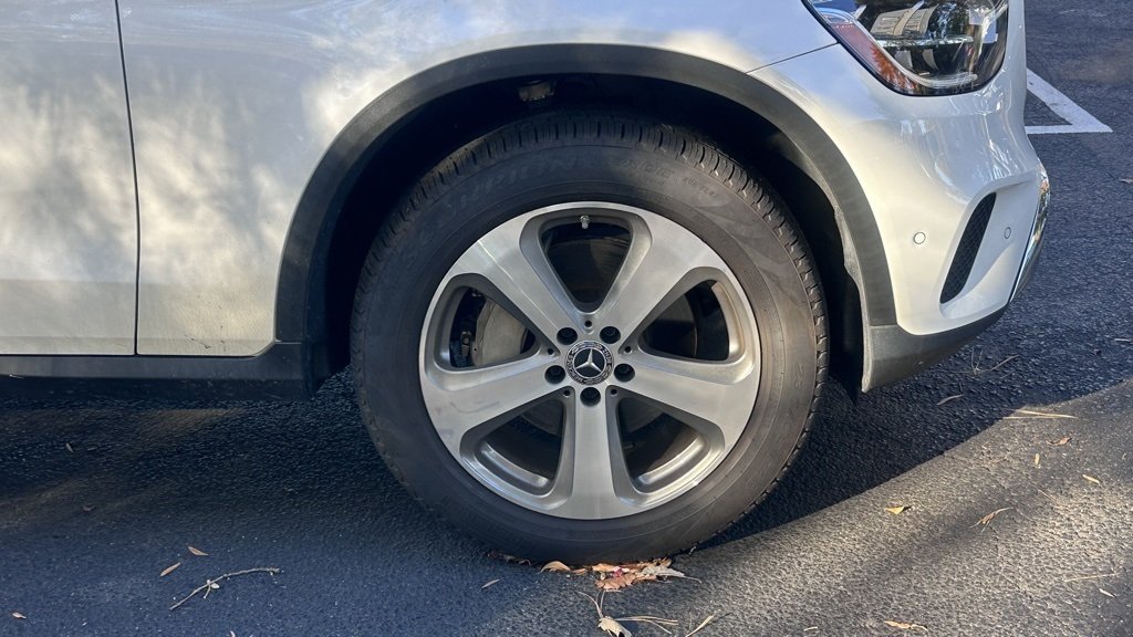 2022 Mercedes Benz GLC 300 4MATIC photo 4