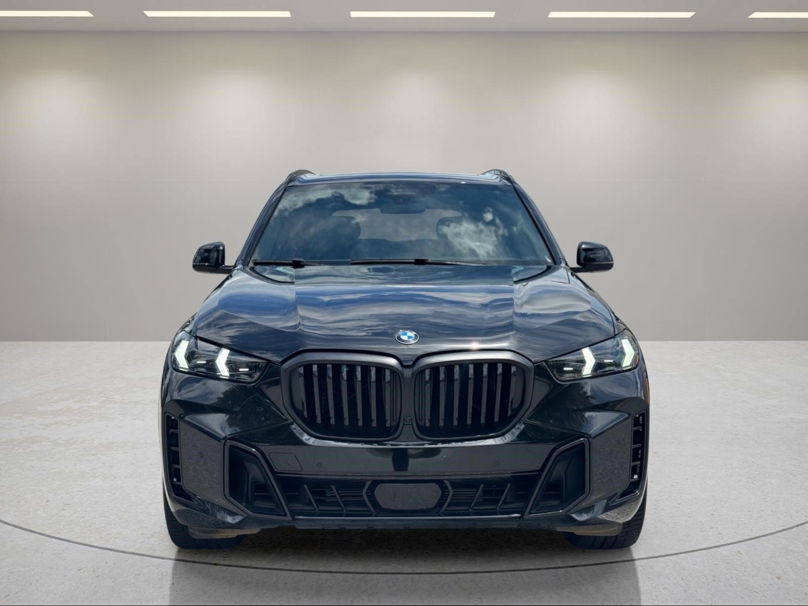 Used 2024 Black Sapphire Metallic BMW sDrive40i image 8