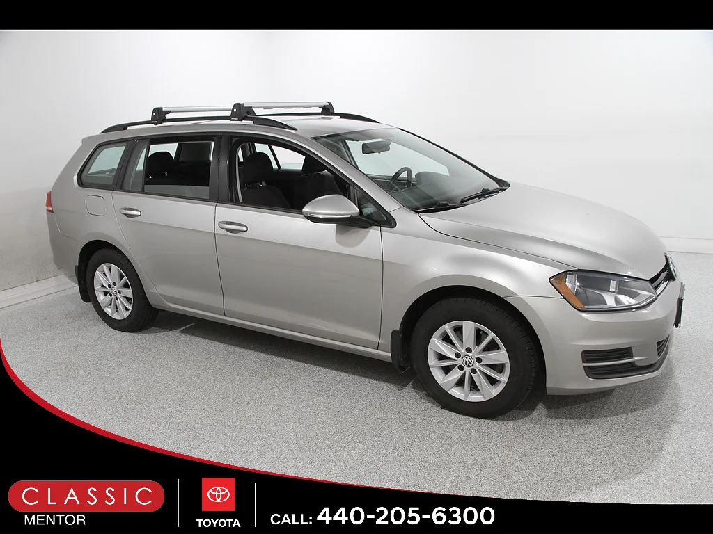 2016 Volkswagen Golf SportWagen TSI S Auto's photo