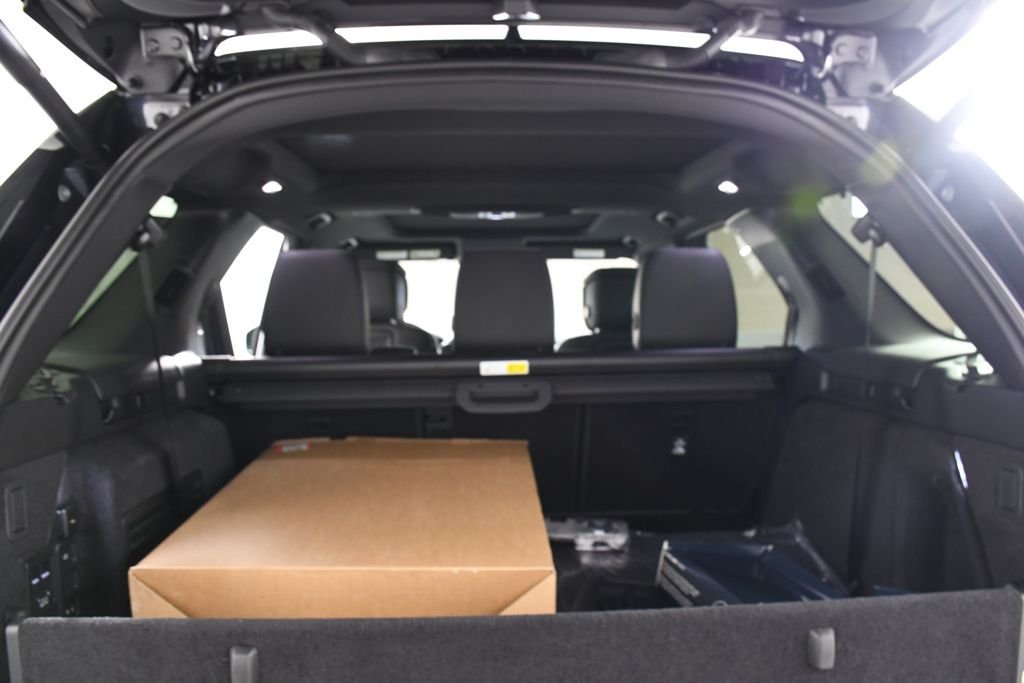 New 2026 Varesine Blue Land Rover Gemini Edition image 24