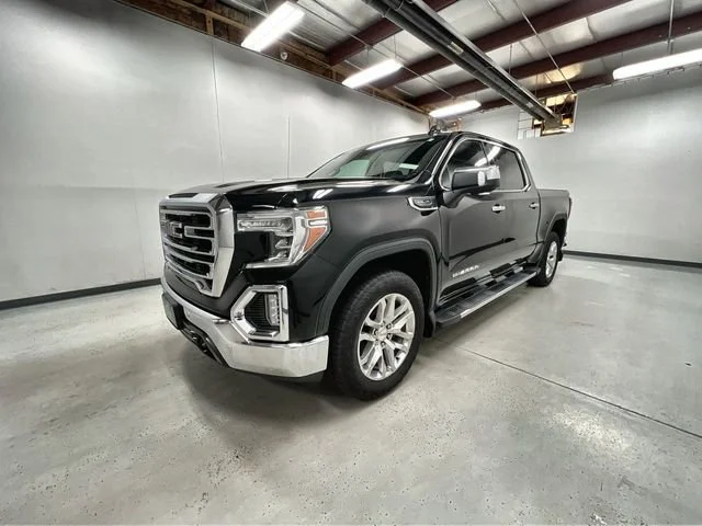 2021 GMC Sierra 4WD Crew Cab Short Box SLT's photo