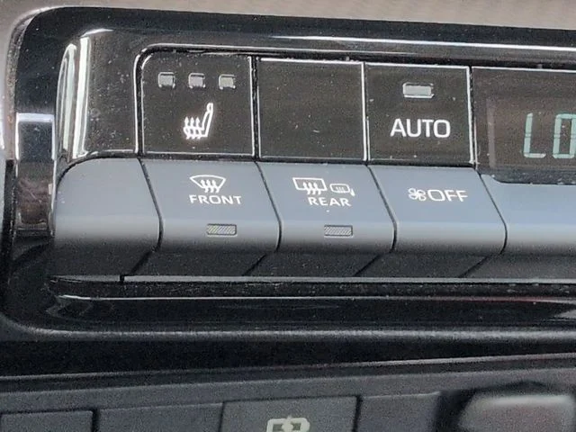 Certified Used 2023 CUTTING EDGE Toyota XLE image 21
