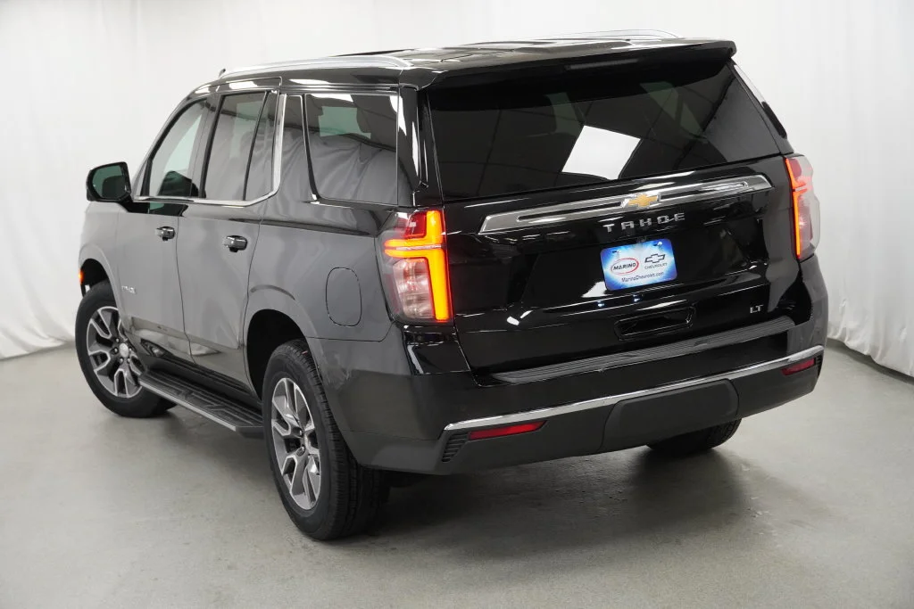 Used 2022 Black Chevrolet LT image 9