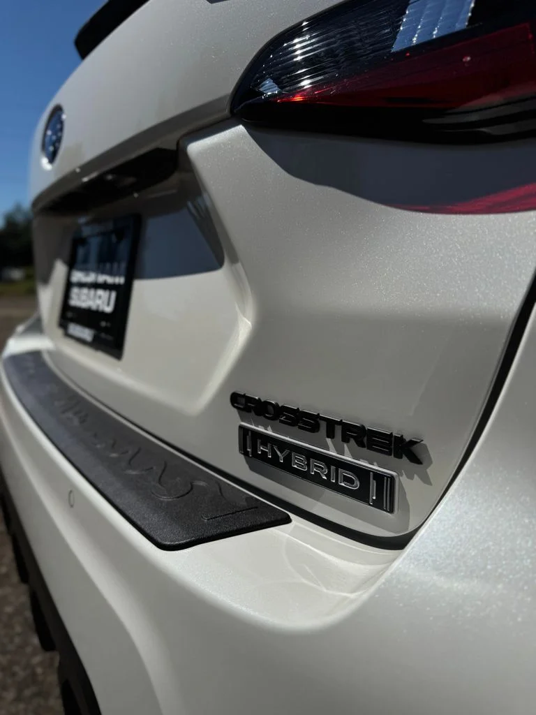New 2026 CRYSTAL WHITE PEARL Subaru Limited Hybrid image 86