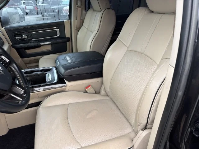 Used 2018 Black Ram Laramie Longhorn image 18