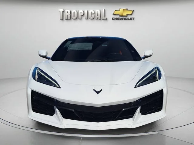 New 2025 Arctic White Chevrolet 3LZ image 8