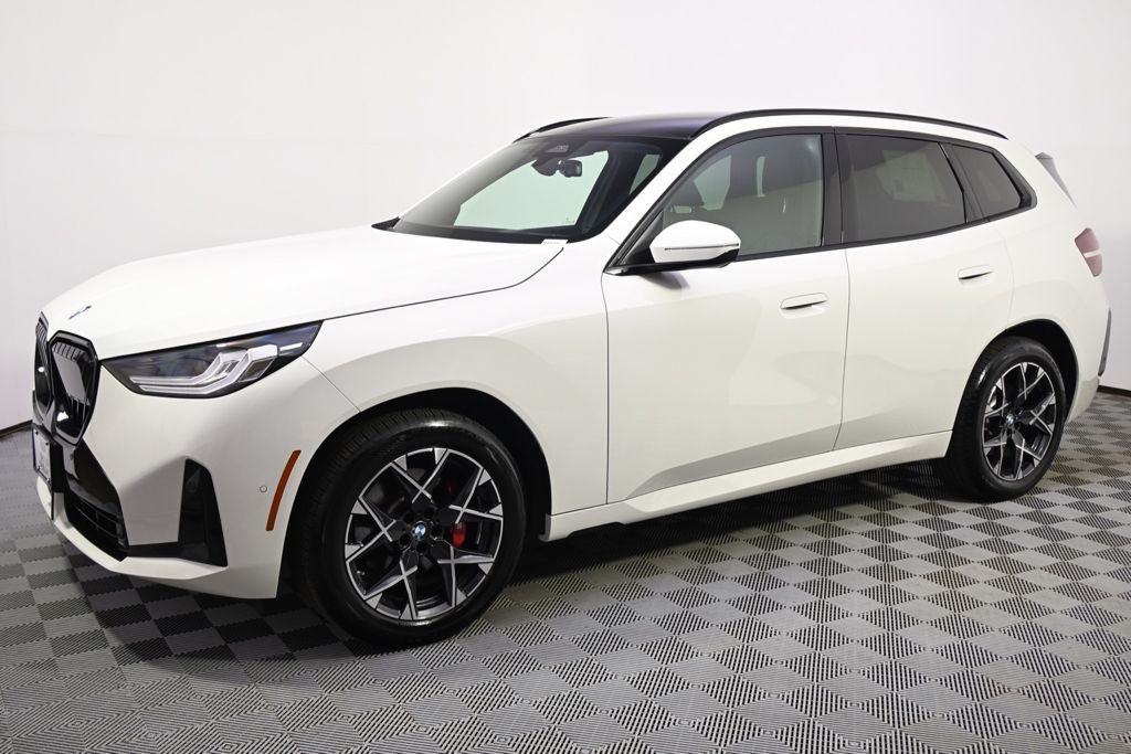 Used 2026 Alpine White BMW 30 xDrive image 2