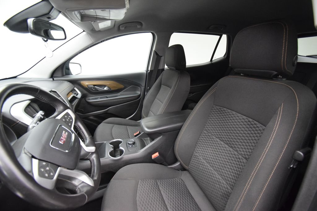 Used 2020 Gray GMC SLE image 8