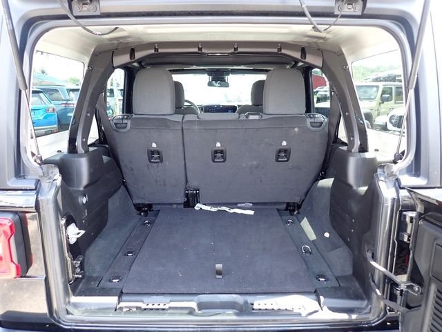 Used 2024 Black Jeep Rubicon image 7