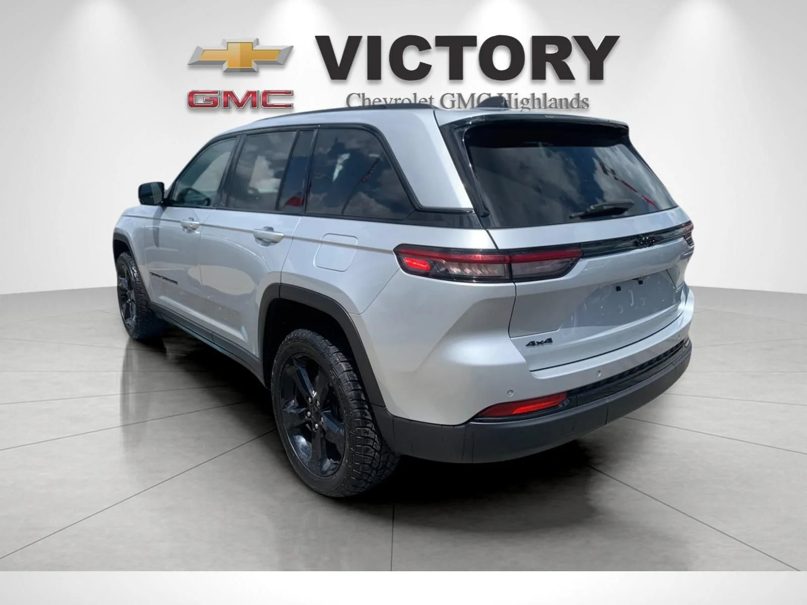 2023 Jeep Grand Cherokee Altitude - Photo 5