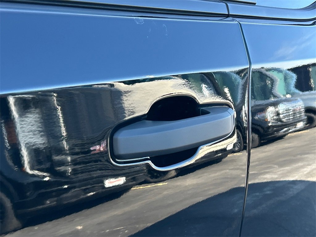 2026 GMC SIERRA - Image 12