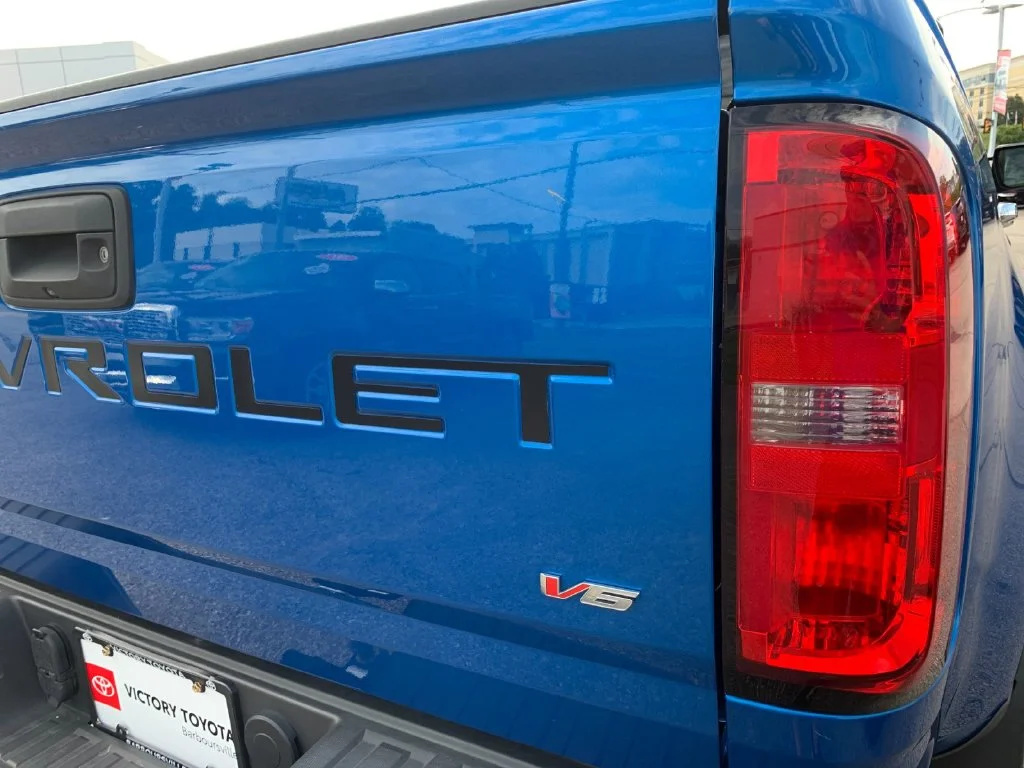 Used 2021 Blue Chevrolet Work Truck image 32