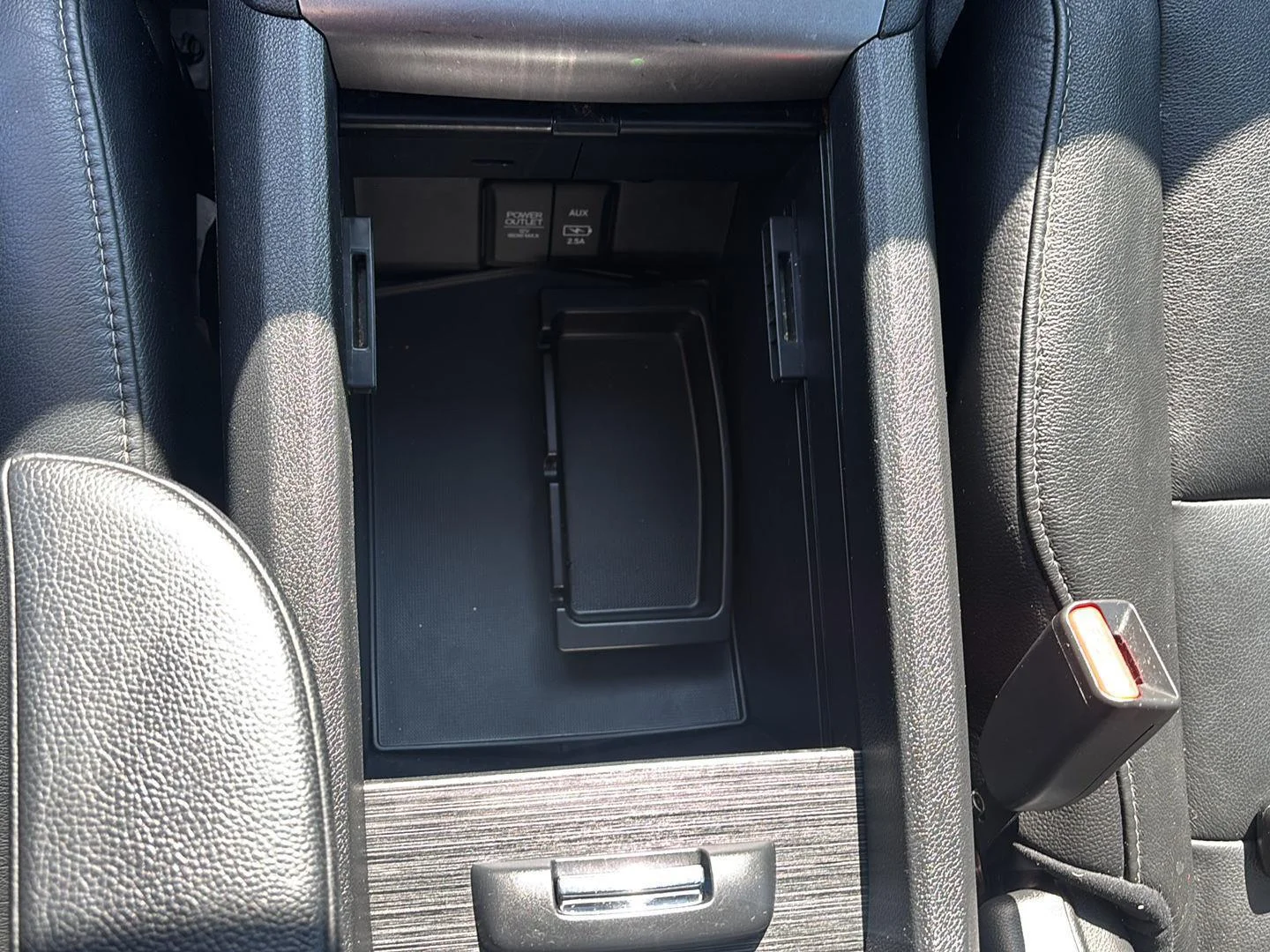 Used 2019 Crystal Black Pearl Honda EX-L image 35