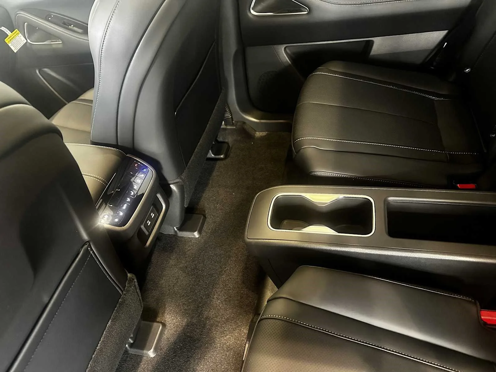 New 2027 MINERAL BLACK INFINITI Sport AWD image 14