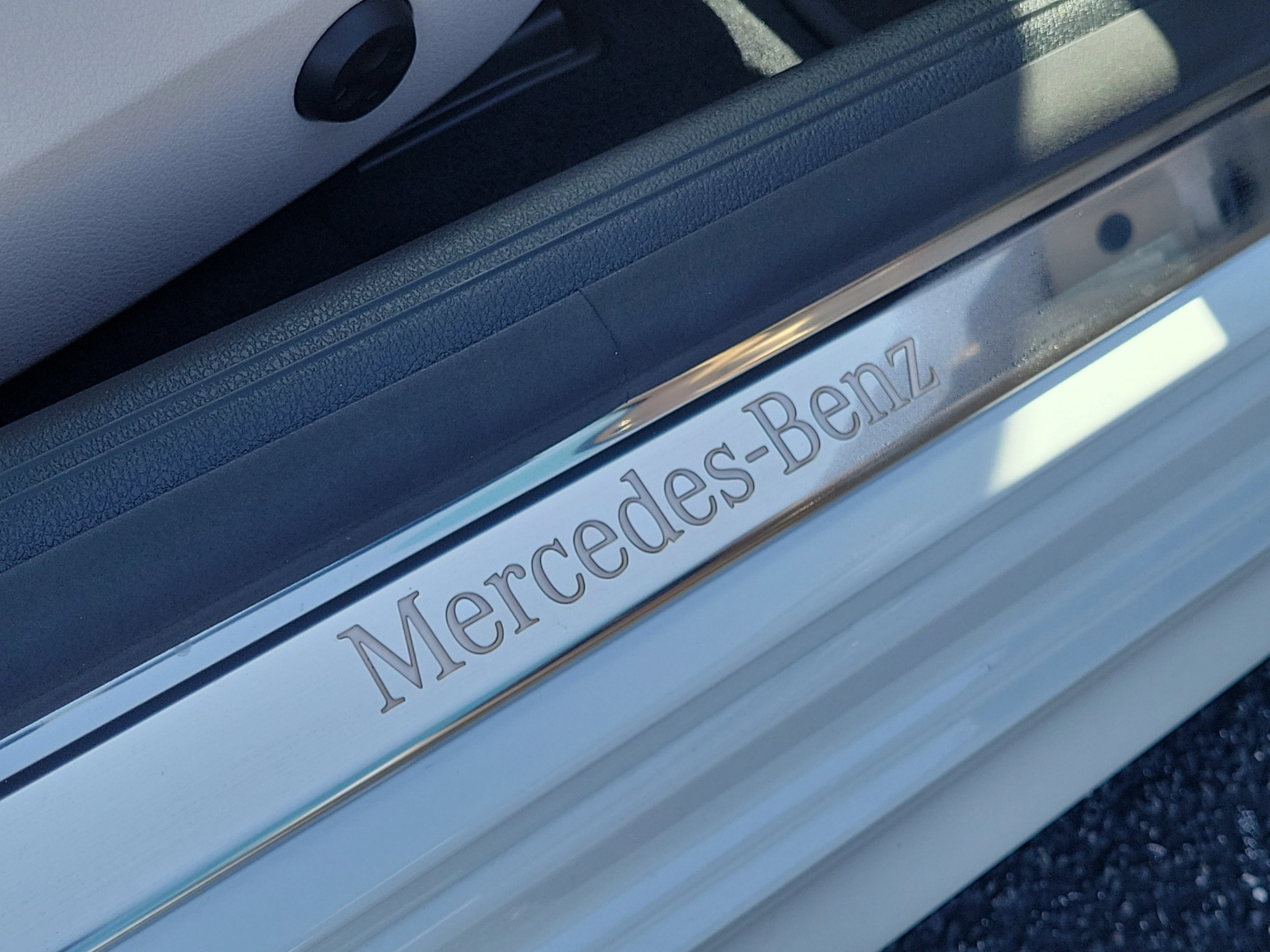 Used 2024 White Mercedes-Benz CLE 300 image 10