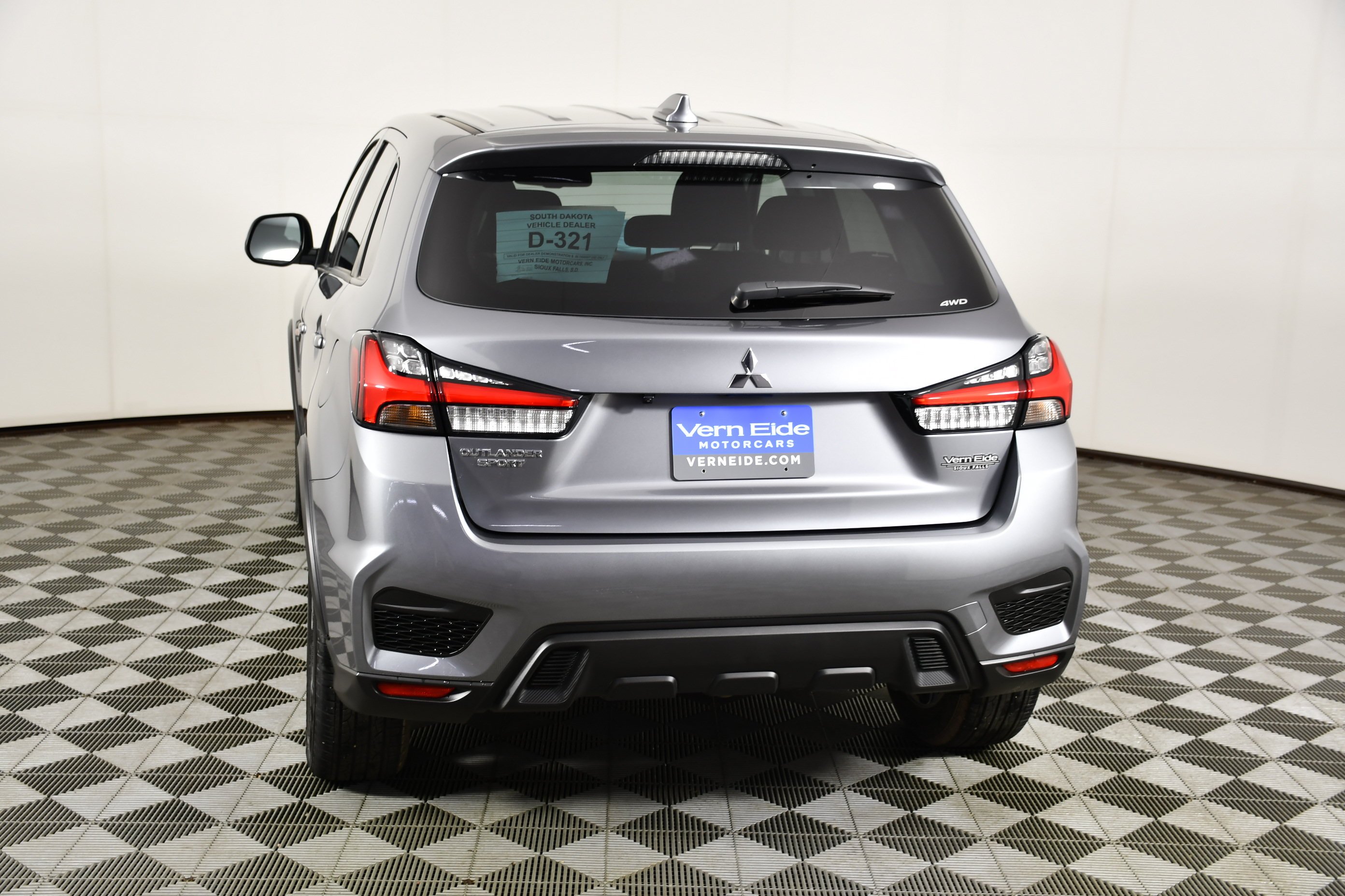 Certified Used 2026 Mercury Gray Metallic Mitsubishi ES image 7