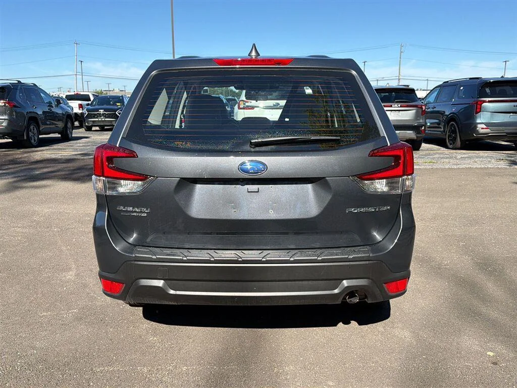 Used 2023 Magnetite Gray Metallic Subaru  image 9