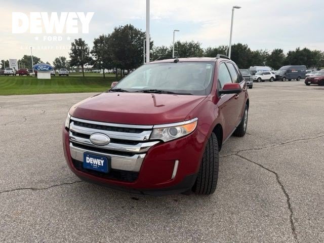 Used 2013 Red Metallic Ford SEL image 4