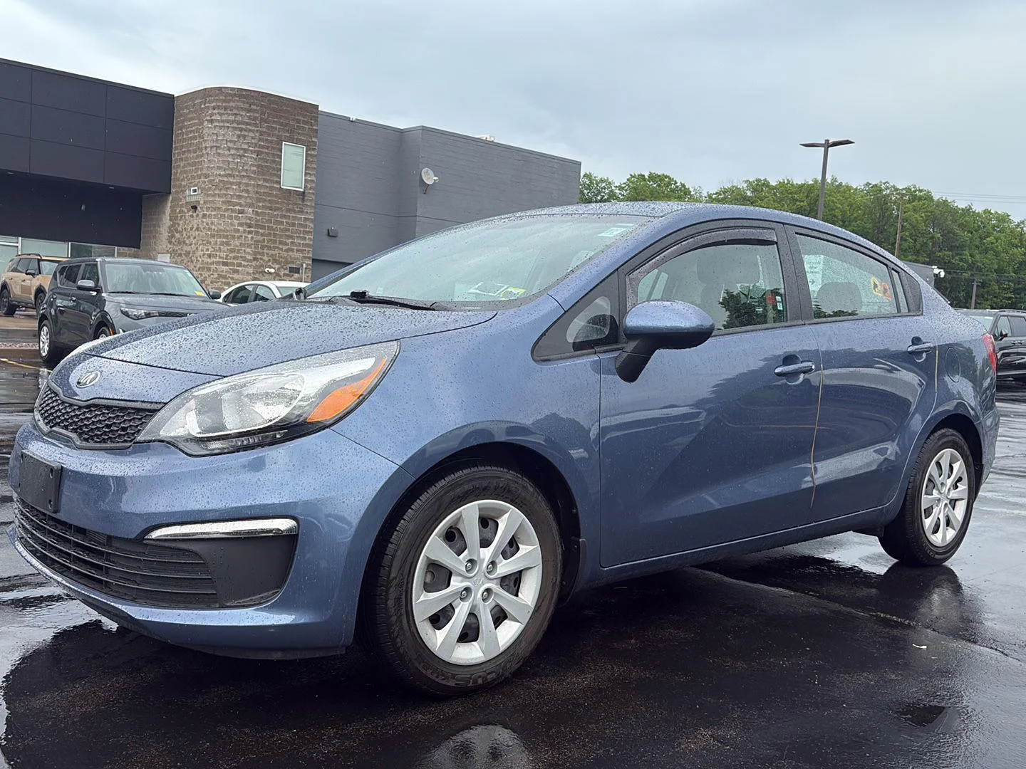 Used 2016 Urban Blue Kia LX image 12
