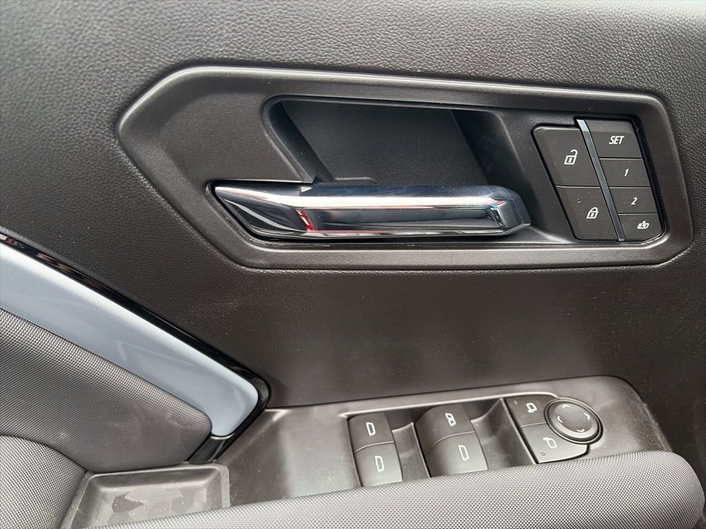 2026 Chevrolet Colorado Z71 - Photo 11