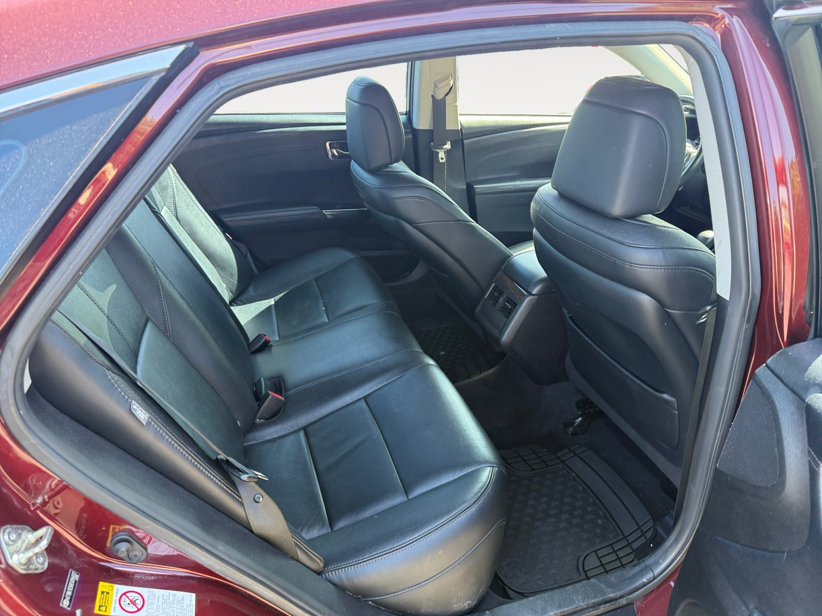 Used 2014 Mica Toyota XLE Touring image 18