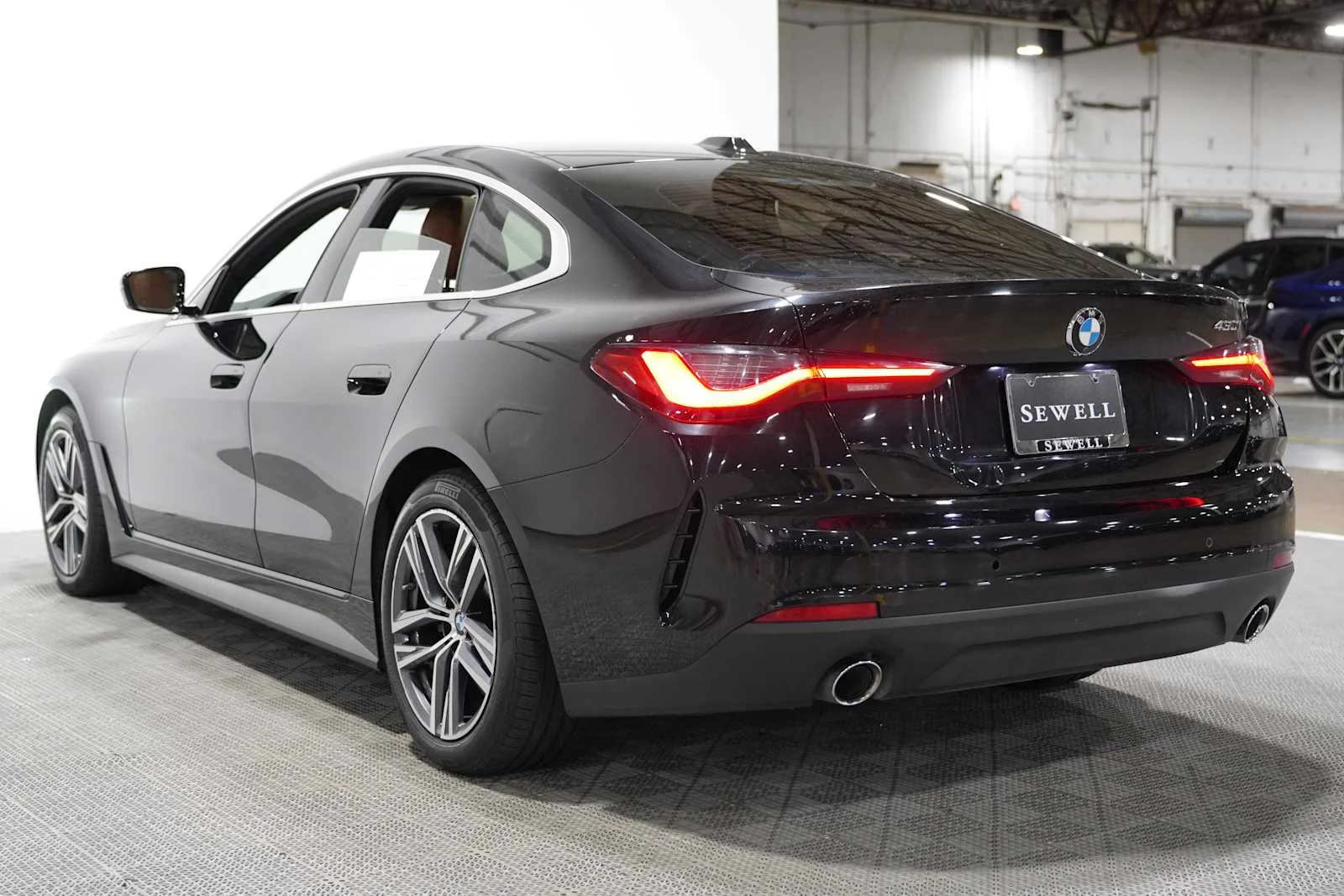 Used 2022 Black Sapphire Metallic BMW 430i image 4