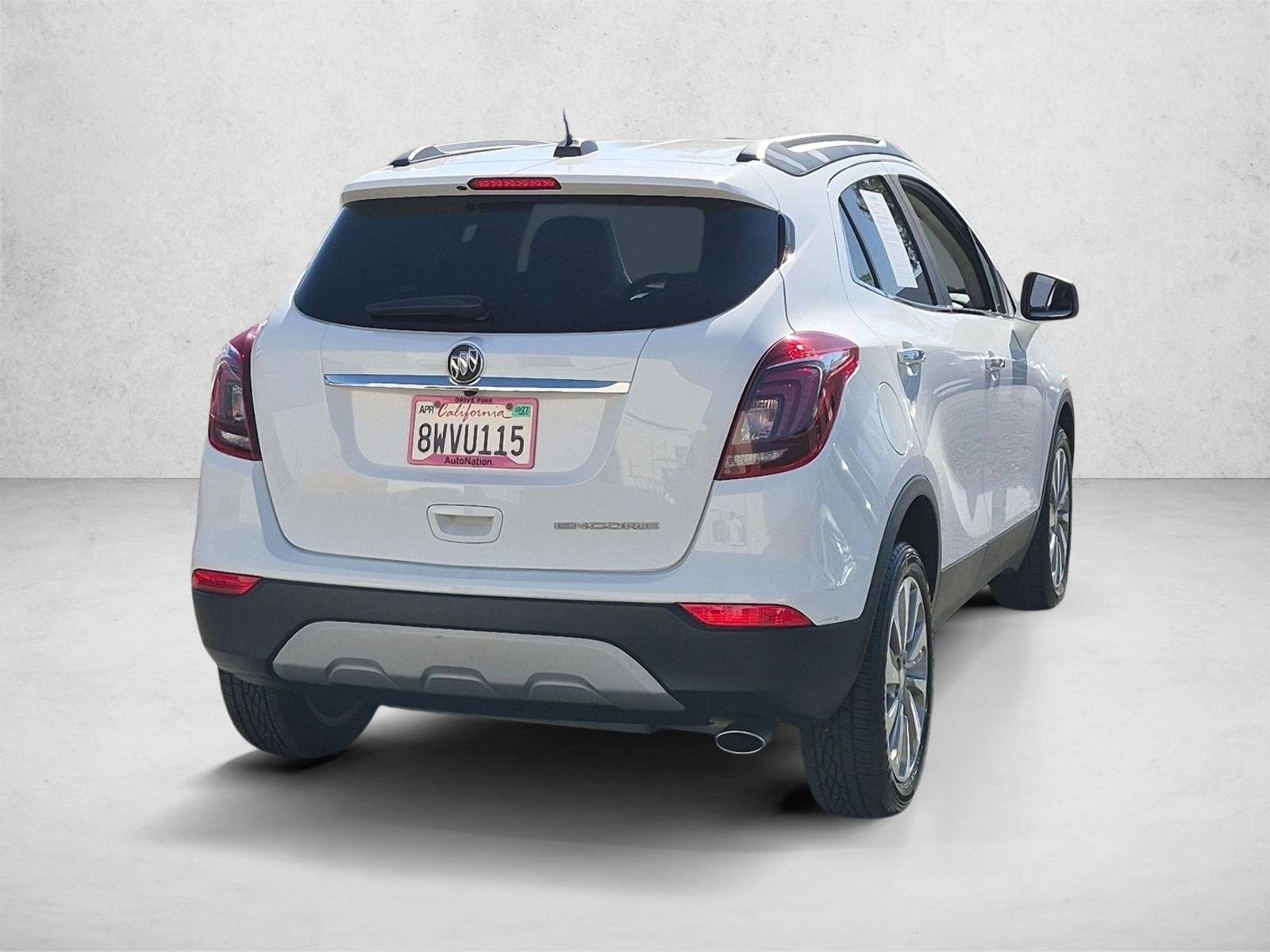 Used 2020 Summit White Buick Preferred image 5