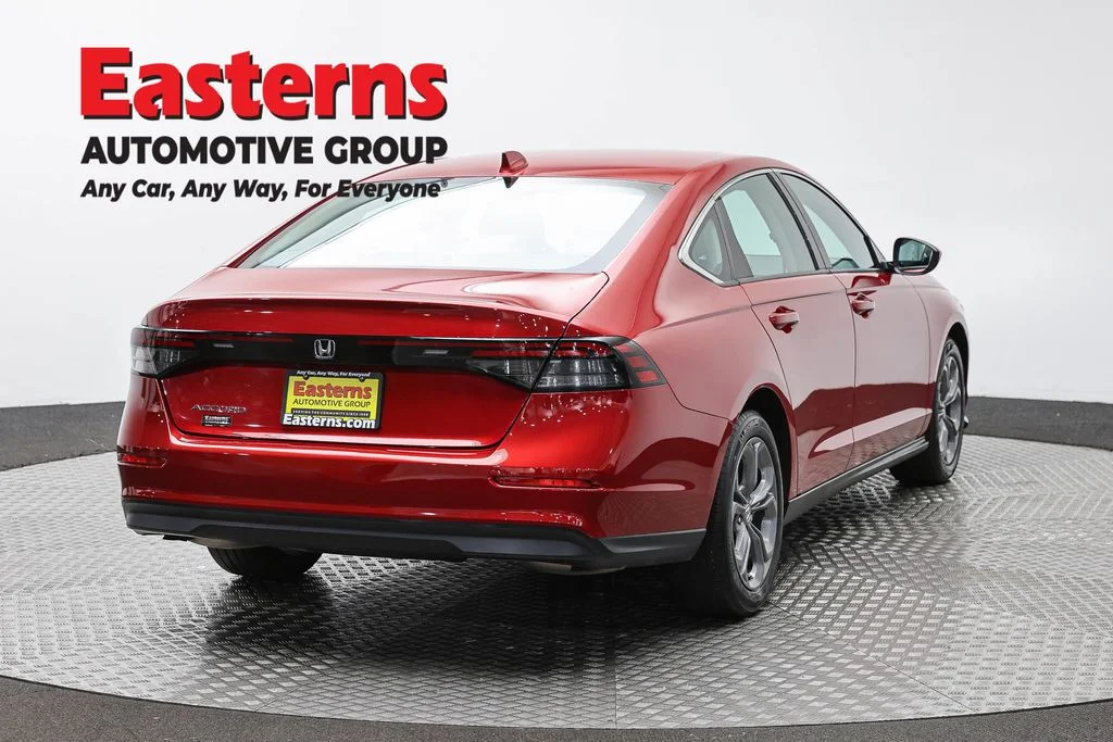 Used 2024 Red Honda EX image 5