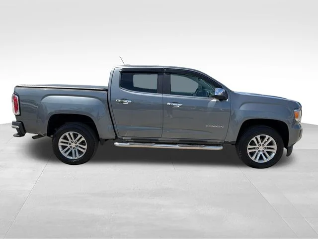 Used 2019 Gray GMC SLT image 8