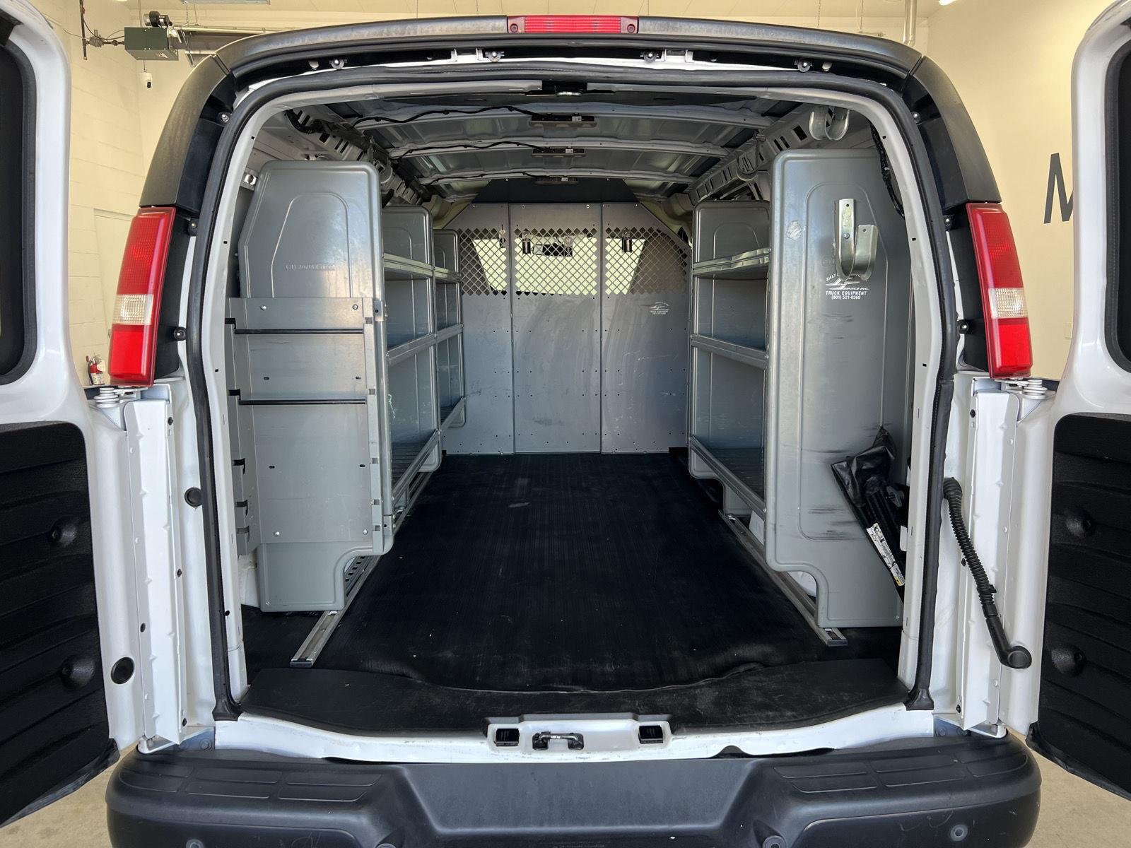 2018 GMC Savana Cargo Work Van - Photo 24