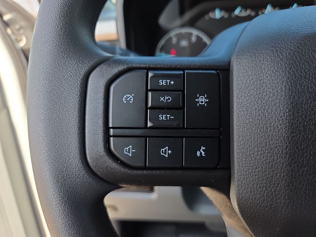 New 2026 Oxford White Ford F-350® XL image 23