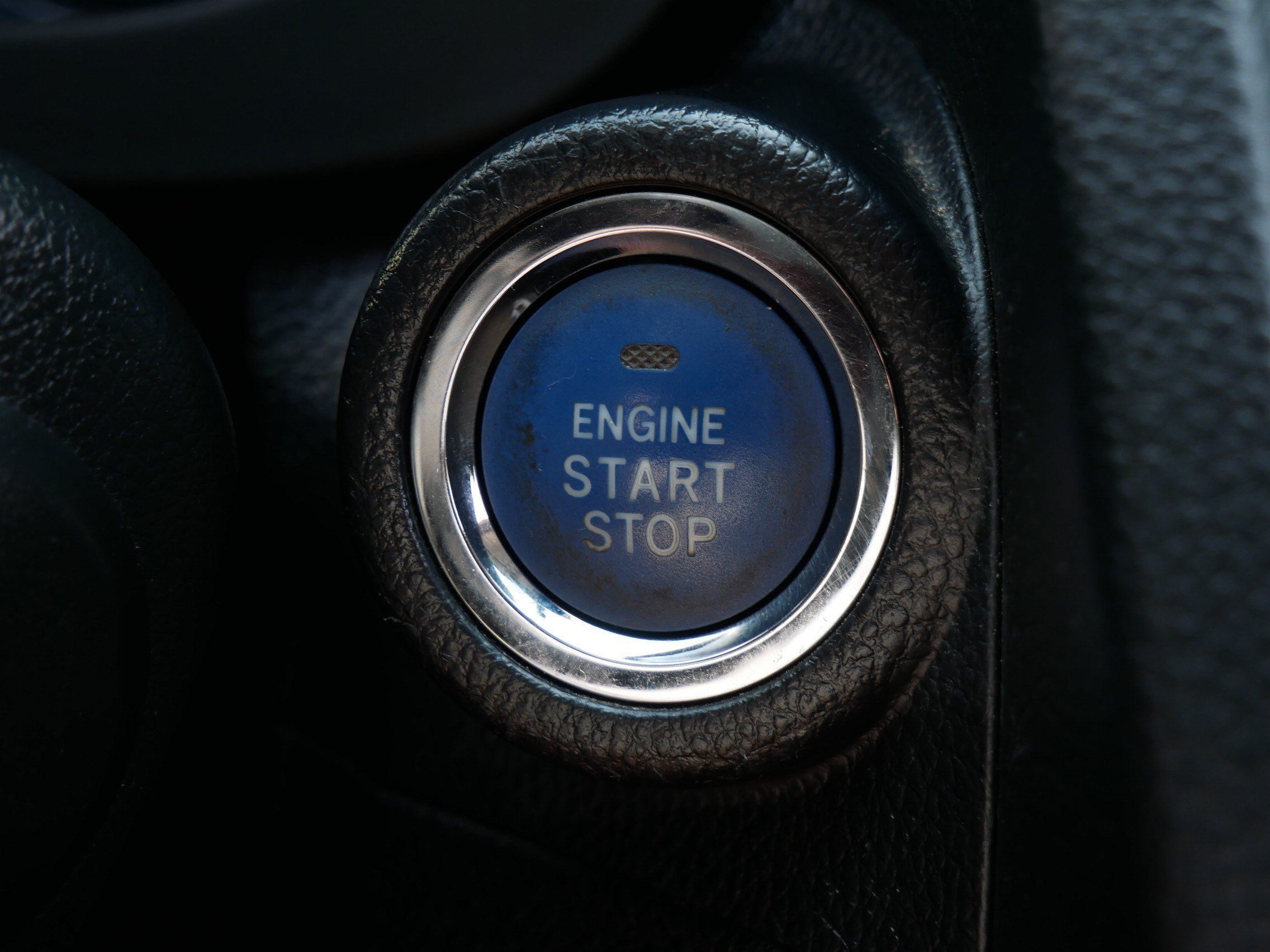 Used 2014 Plasma Green Subaru Touring image 32