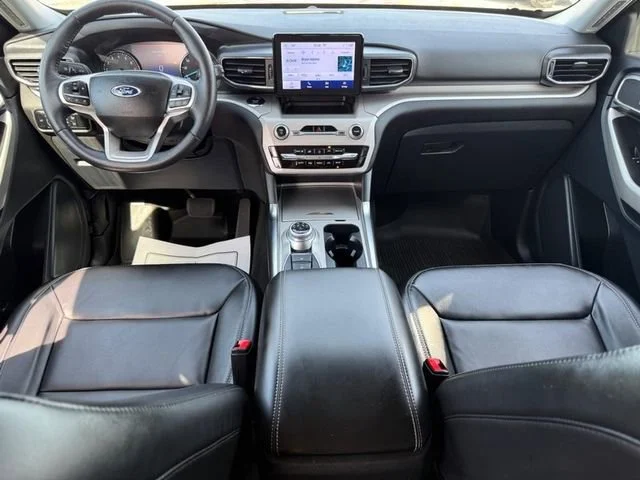 2023 Ford Explorer XLT - Photo 13