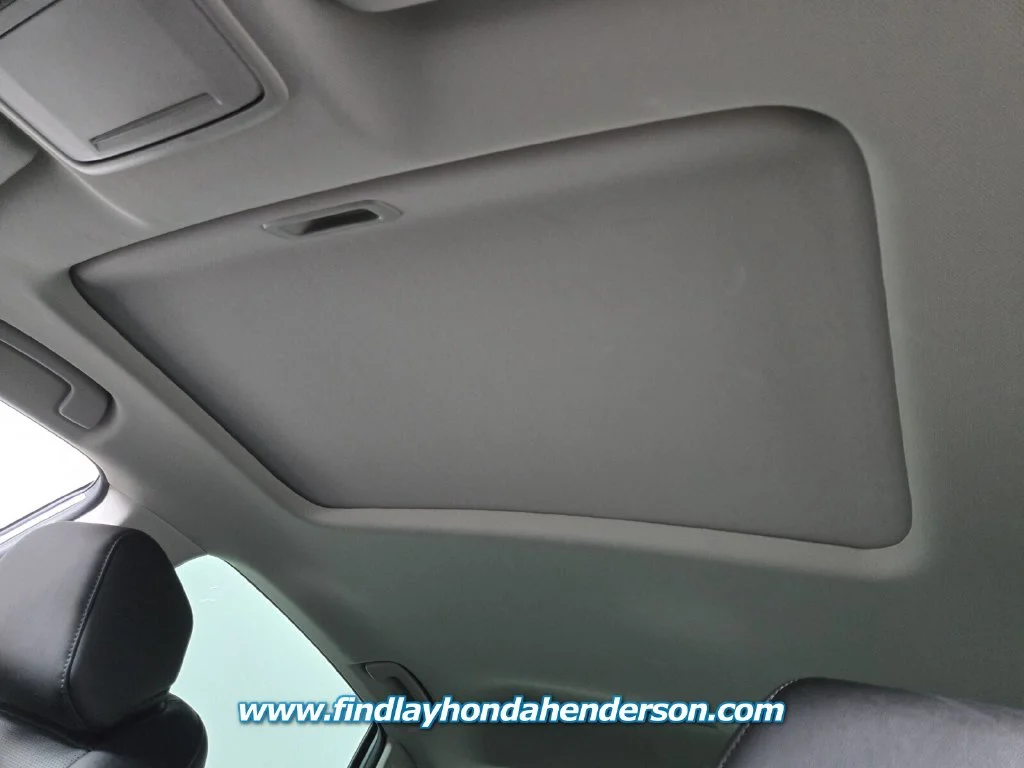 2024 Honda Accord Hybrid EX-L - Photo 13