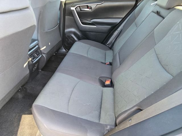 Used 2024  Toyota XLE image 12