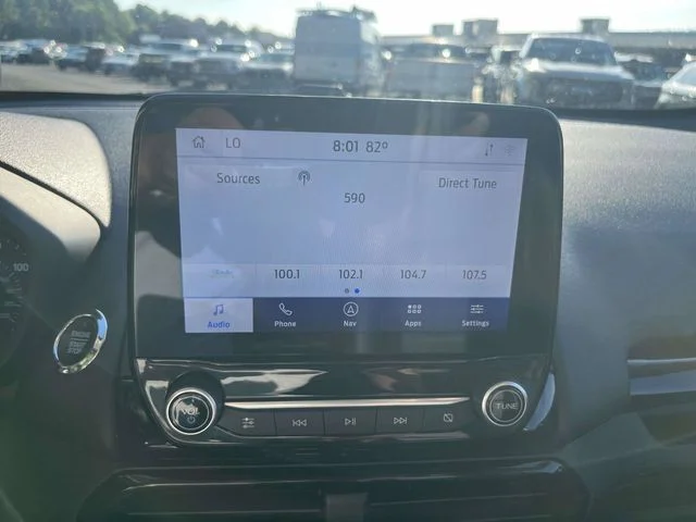 Used 2021 White Ford Titanium image 27