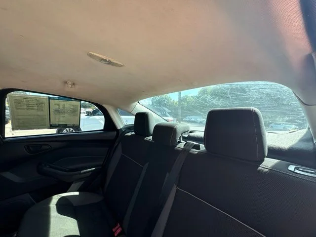 Used 2012 Silver Ford SE image 27