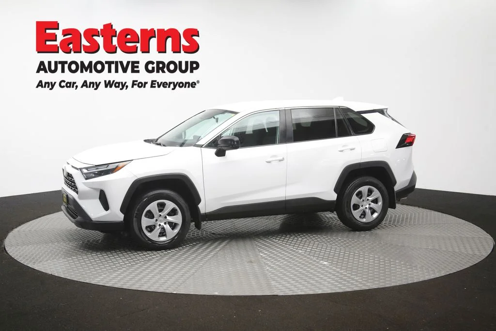 Used 2023 White Toyota LE image 57