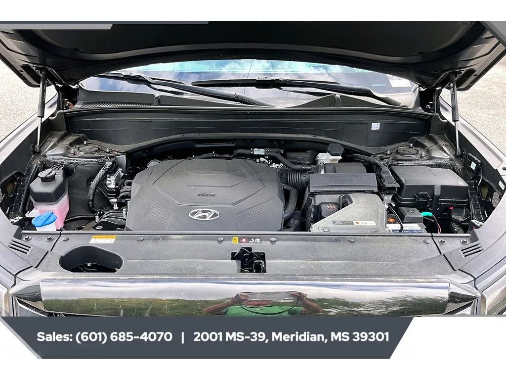 Used 2024 Abyss Black Pearl Hyundai Limited image 8