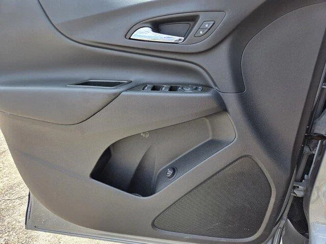 Used 2024 Sterling Gray Metallic Chevrolet LT image 21