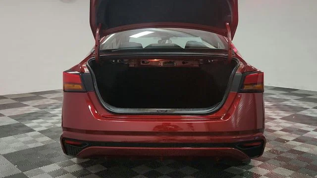 Used 2025 Red Nissan 2.5 SV image 19