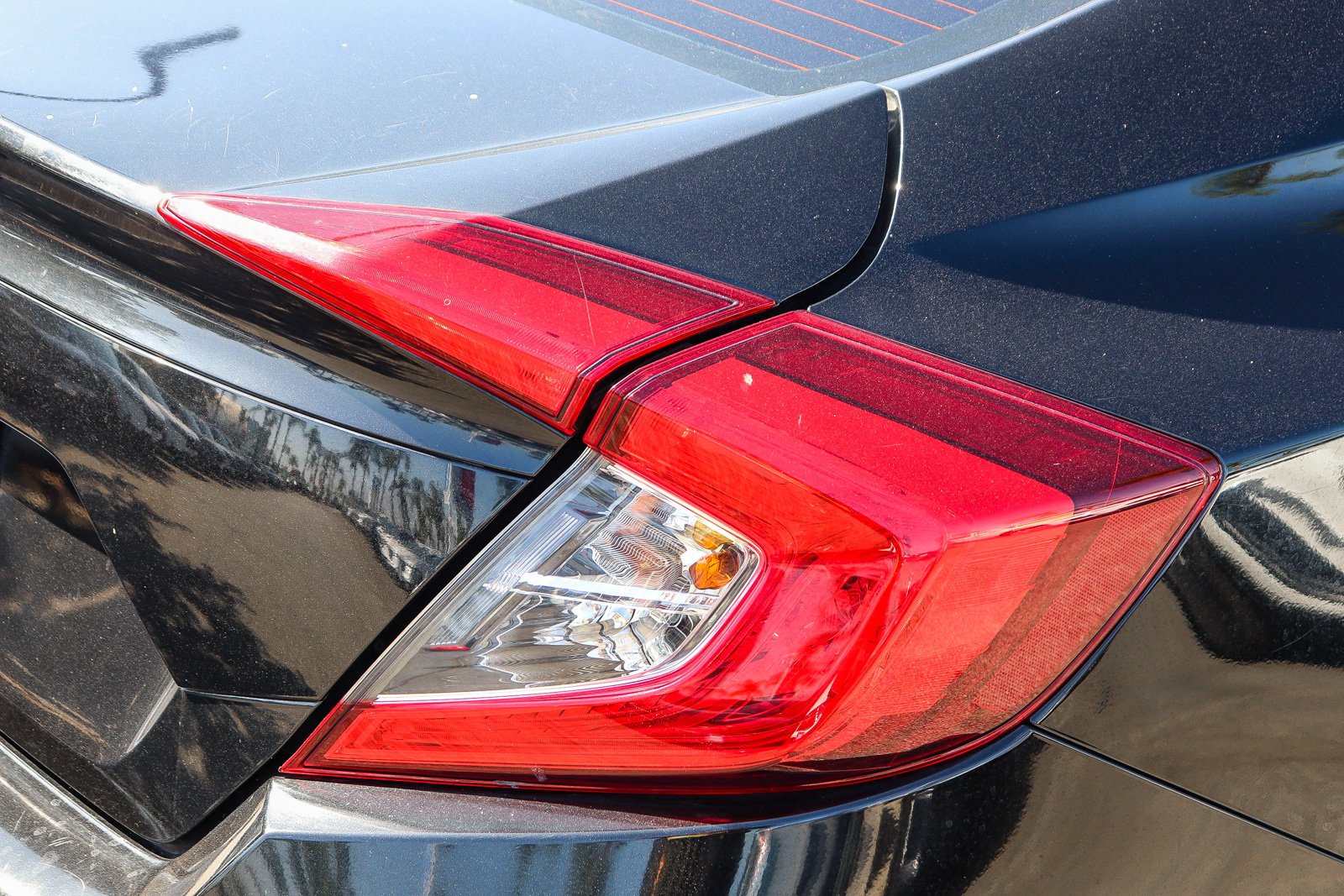 Certified Used 2017 Modern Steel Metallic Honda EX image 9