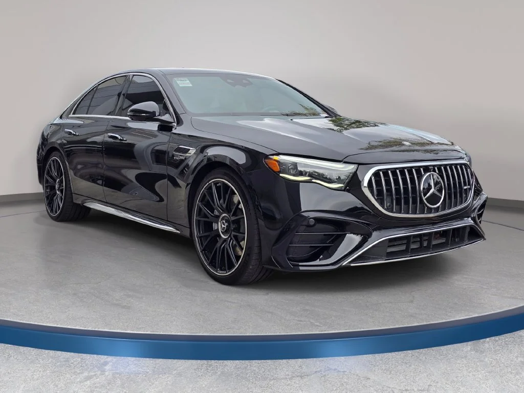 Used 2025  Mercedes-Benz E 53 AMG® image 4