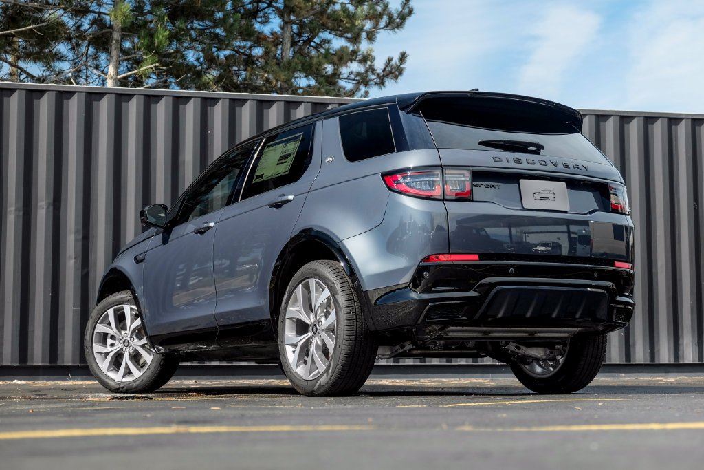 New 2026 Varesine Blue Land Rover Landmark image 2