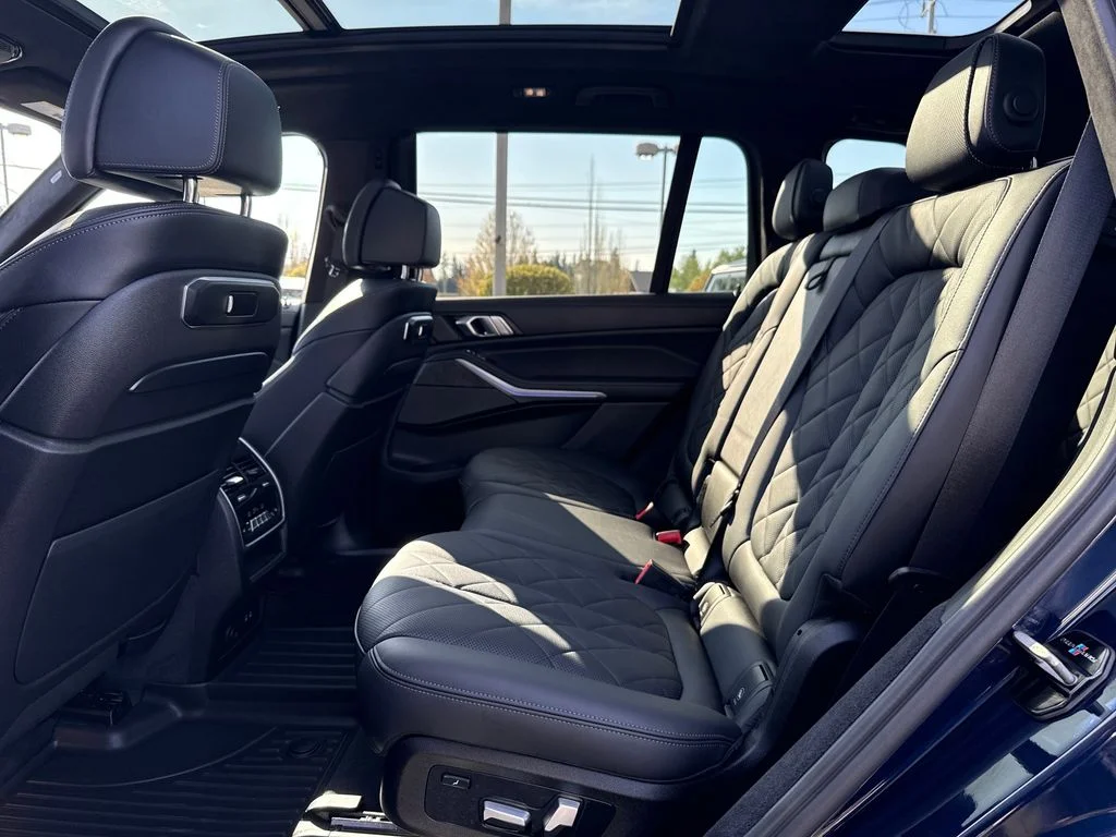 2023 BMW X7 40i - Photo 28