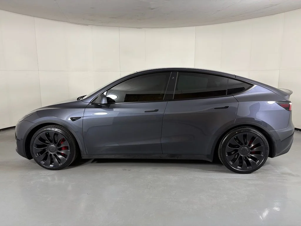 Used 2022 Gray Tesla Performance image 5