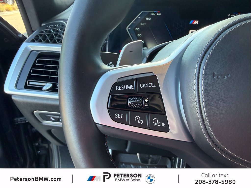 Used 2026 Black BMW M60i image 39